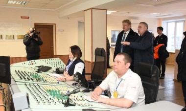 БАРАБА ПОКАЗАЛА ПОЛПРЕДУ ТОВАР ЛИЦОМ