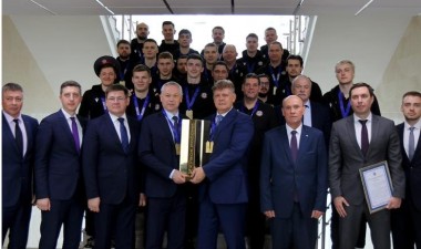БРАТЬ НОВЫЕ ВЫСОТЫ! БРАТЬ НОВЫЕ ВЫСОТЫ!