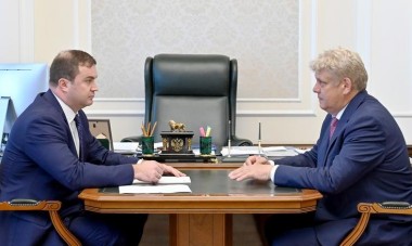 ОМСК УЛУЧШАЕТ УСЛОВИЯ ДЕТСКОГО ОТДЫХА ОМСК УЛУЧШАЕТ УСЛОВИЯ ДЕТСКОГО ОТДЫХА